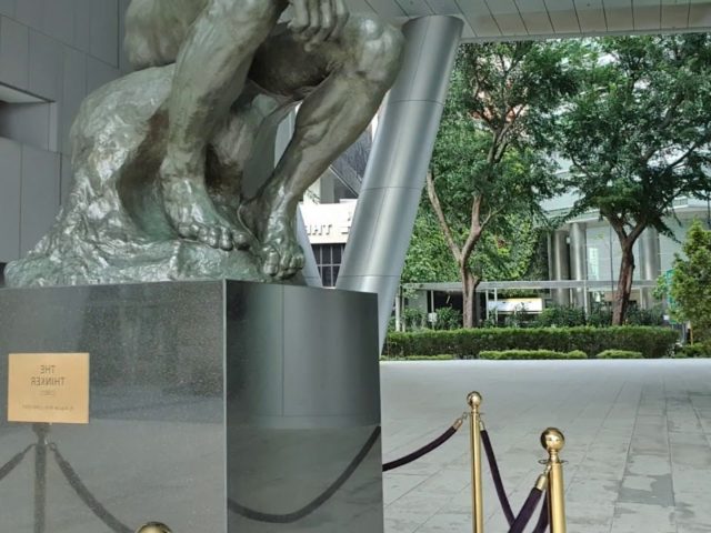 Chỉ suy nghĩ thôi không đủ