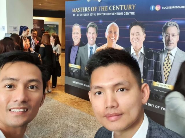 Cha Giàu, Cha Nghèo: Event Ở Singapore